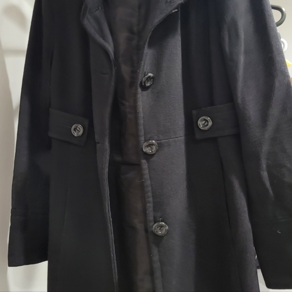 Coat - Picture 12 of 16